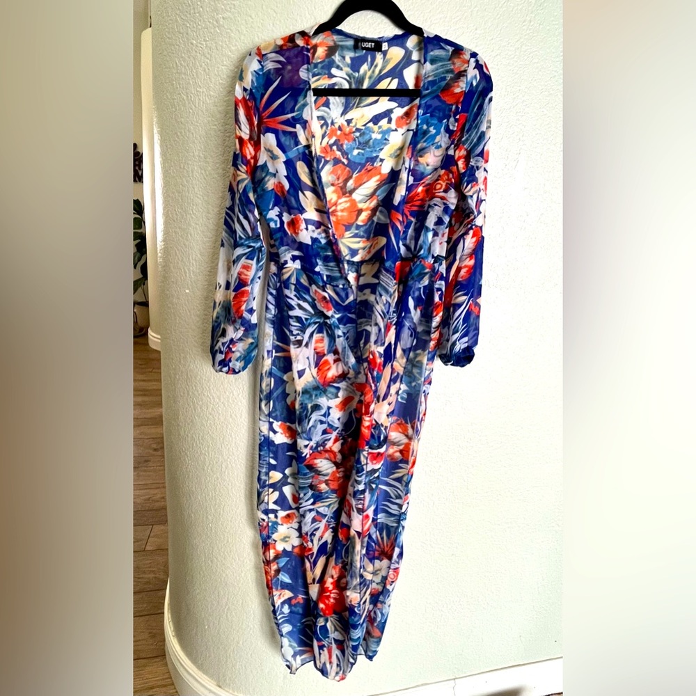 NEW! FLORAL TROPICAL SWIMSUIT COVER UP